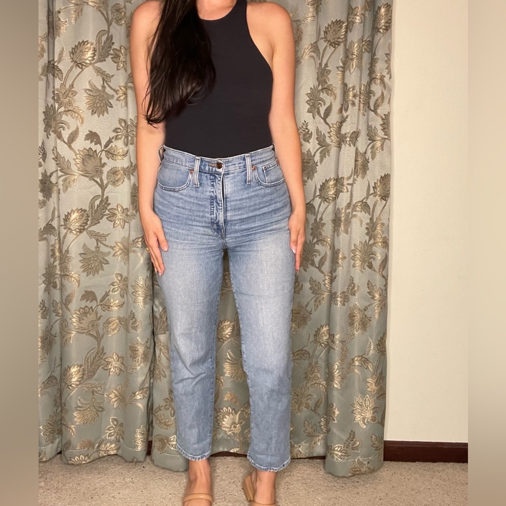 Madewell women’s Classic straight leg Jean high waist cropped